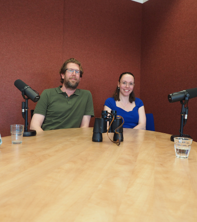 Neurowetenschapper Maarten Boksem en host Simone Harmsen