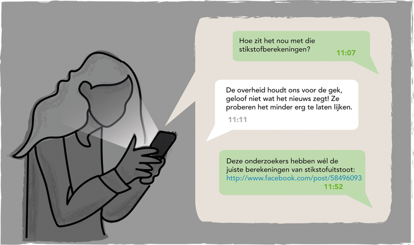 Een chatconversatie verwijst naar een besloten groep waar wel echte informatie gedeeld zou worden.