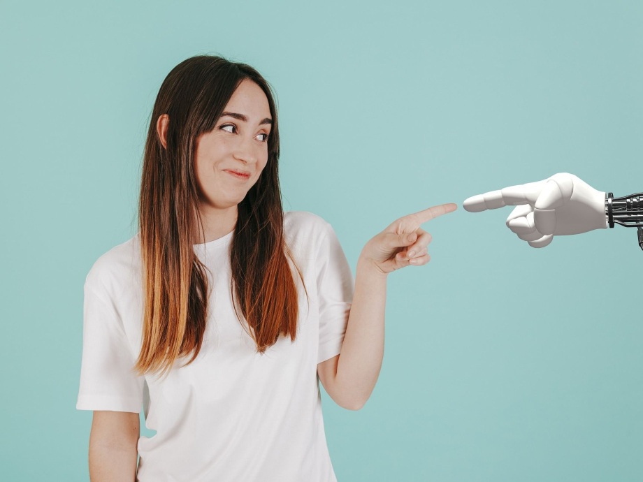 artificial_intelligence_vrouw_robot