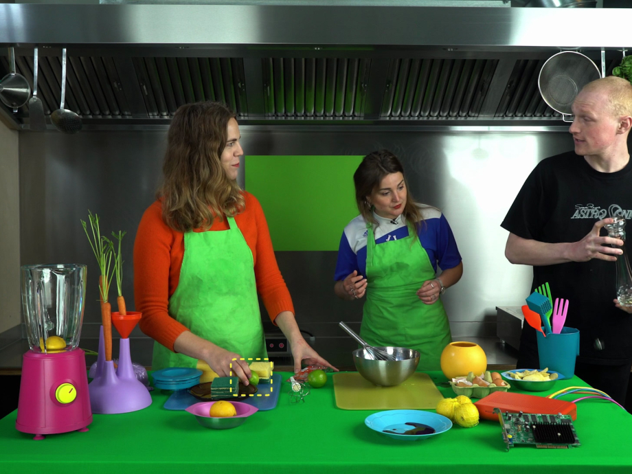 Nicky Liebregts en Julia Janssen in de kookshow Mixed Reality
