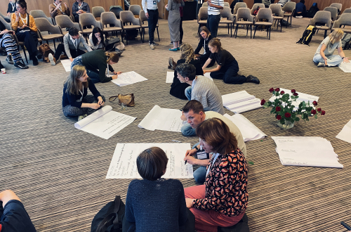 Deelnemers van de workshop aan het werk - Martien Versteegh