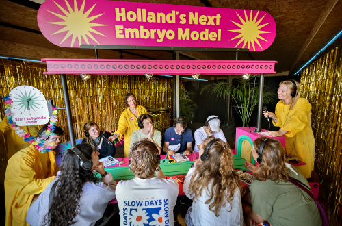Holland's Next Embryo Model in actie op Lowlands