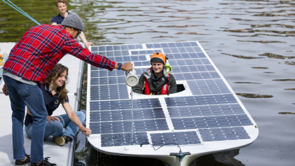 Doop van de TU Delft Solar Boat 2018