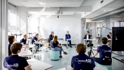 Rutte op bezoek bij de TUDelft