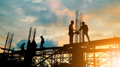 Silhouet bouwteam - groeifonds vraagt om zelfbewuste partnerschappen