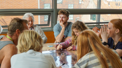 Bezoekers van het Teylers Museum gingen in gesprek over de digitale samenleving van morgen