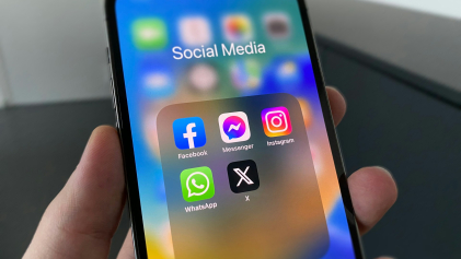 Telefoon met socialmedia-apps