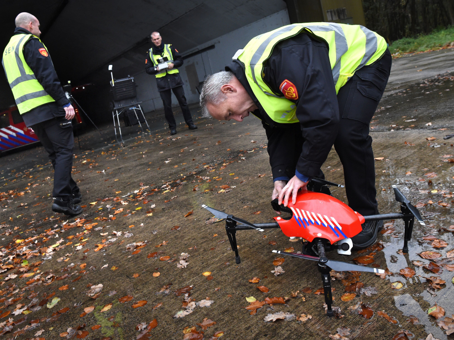 Brandweer gebruikt drone voor detectie