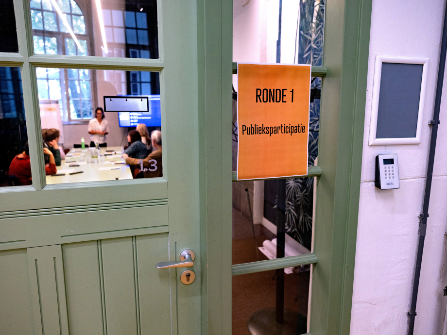 De ruimte waar de workshop over publieksparticipatie plaatsvond.