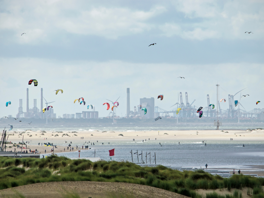 Maasvlakte gezien vanuit Den Haag