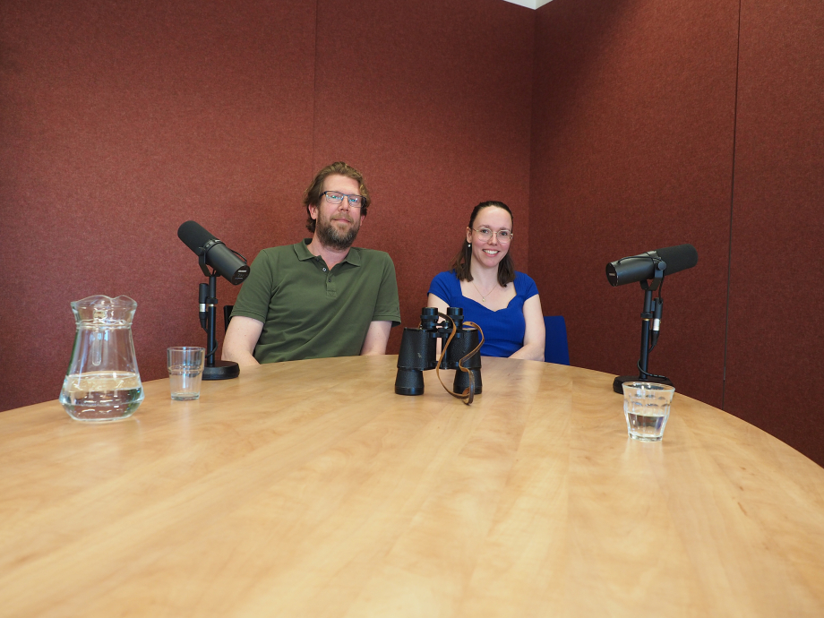 Neurowetenschapper Maarten Boksem en host Simone Harmsen